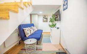 Center Apartment Budapest, Akacfa Street